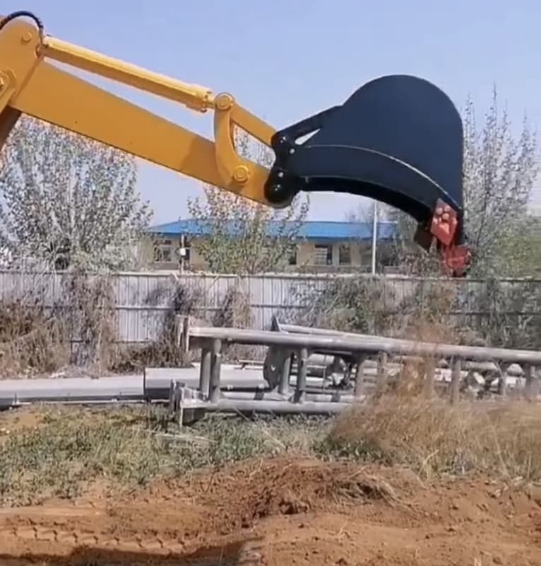 Backhoe wheel loader is working